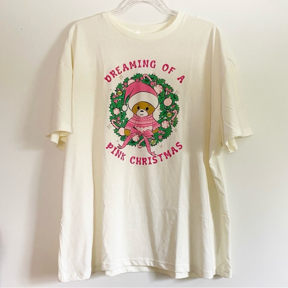 NWT Dreaming of a Pink Christmas Graphic Tee Size XL